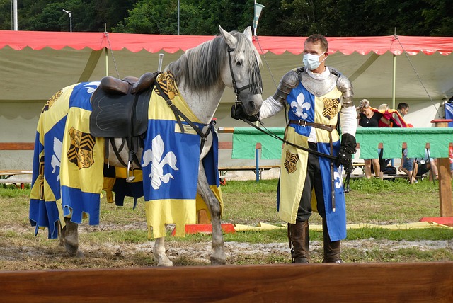 湖人近8场失利，输给东部7场！球队不用慌，打西部，还是很稳！.