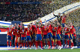 谁有他倒霉啊！为拿总冠军，拒绝湖人和勇士，降薪投奔独行侠​.